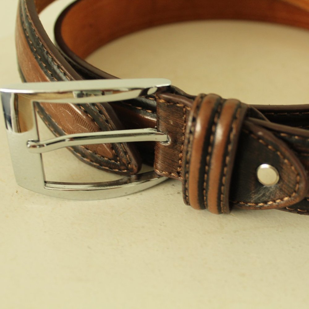 Men's Gold Coast Leather Tooled Brown Belt 42" Silver Tone Buckle